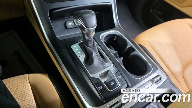 Kia Canival Carnival 4 поколение Дизель 9 мест Prestige — Фото автомобиля 9