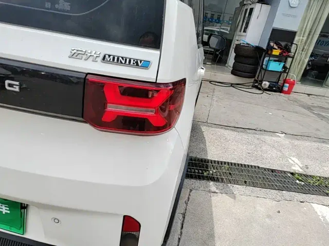 Wuling Hongguang Mini EV — Фото автомобиля 7