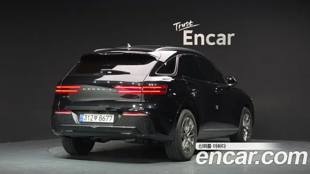 Genesis GV70 — Фото автомобиля 2