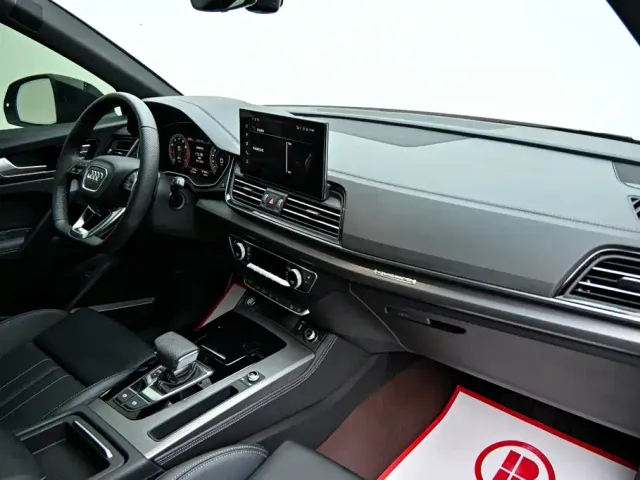 Audi Q5L — Фото автомобиля 16