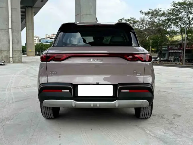 BYD Yuan UP — Фото автомобиля 4