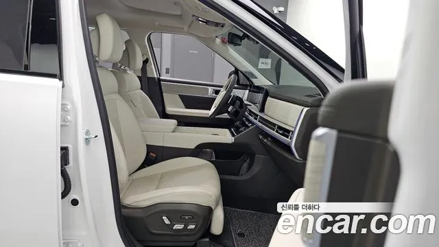 Hyundai Santafe Santa Fe (MX5) Бензин 2.5T 4WD — Фото автомобиля 11