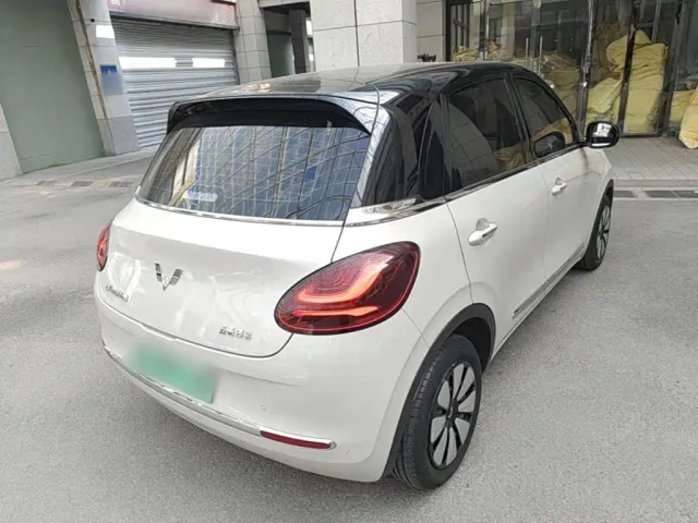 Wuling Bingo — Фото автомобиля 6