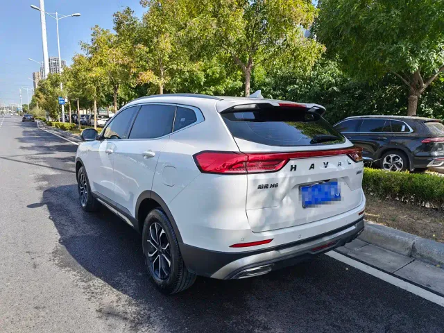 Haval H6 — Фото автомобиля 6