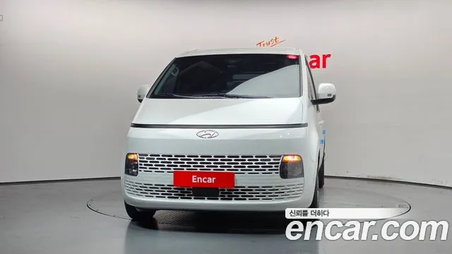 Hyundai Staria — Фото автомобиля 3
