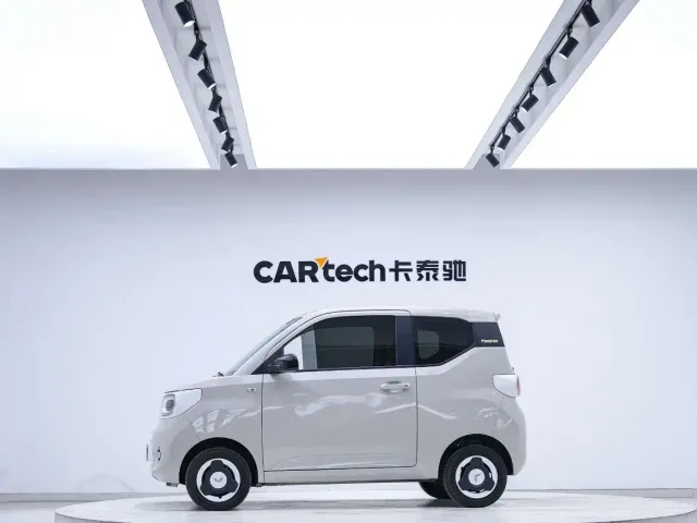 Wuling Hongguang Mini EV — Фото автомобиля 4