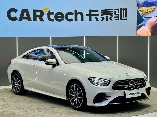 Mercedes-Benz E-Class — Фото автомобиля 3