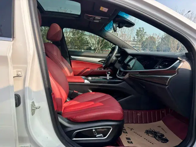 Geely Borui — Фото автомобиля 6