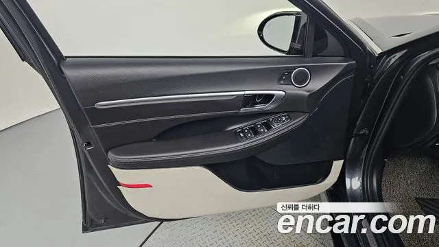 Hyundai Sonata Sonata (DN8) 1.6 Turbo — Фото автомобиля 24