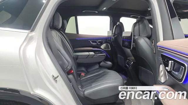 Mercedes-Benz EQS — Фото автомобиля 15