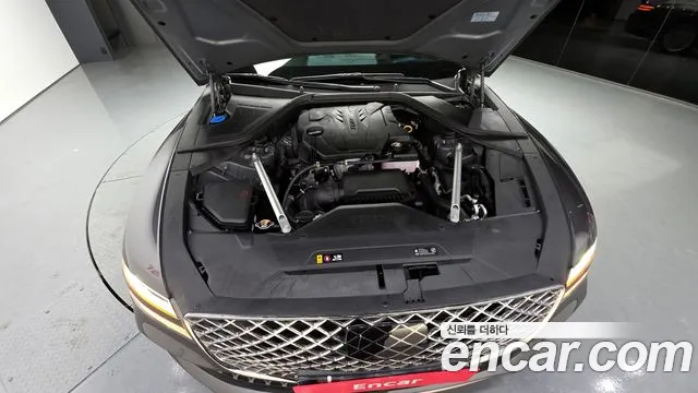 Genesis G80 Бензин 2.5 турбо AWD — Фото автомобиля 6