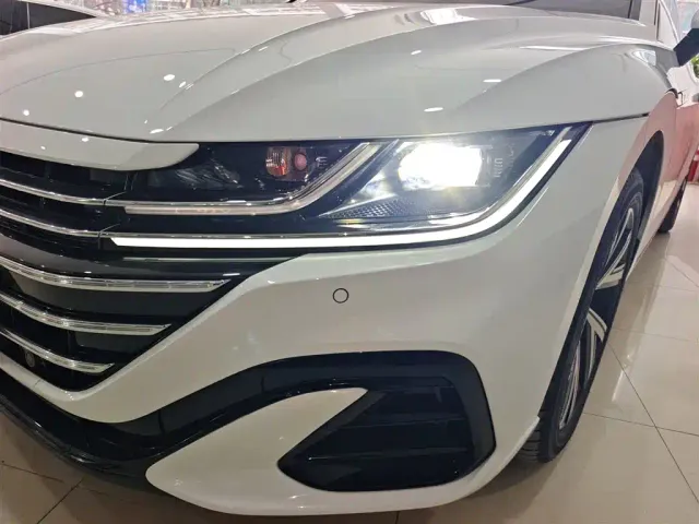 Volkswagen CC — Фото автомобиля 17