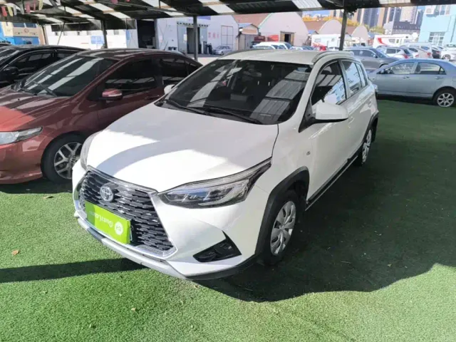 Фотография автомобиля — Toyota YARiS L Zhi Xuan