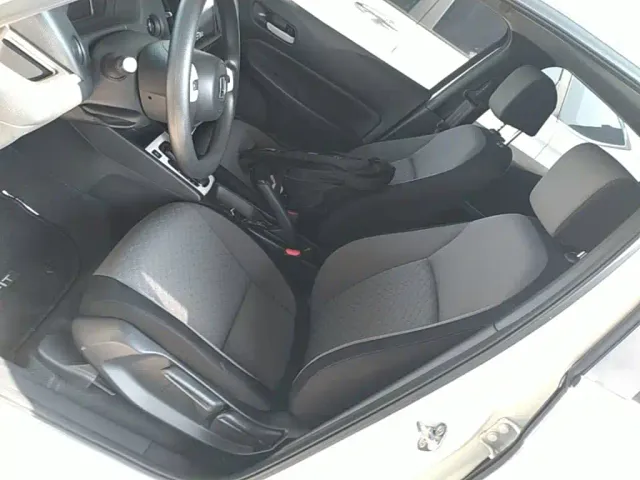 Honda Fit 2022 1.5L CVT Trend Sunroof Edition — Фото автомобиля 14