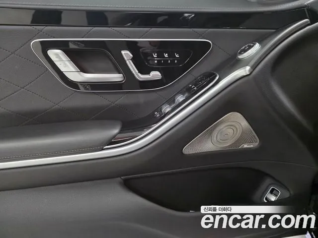 Mercedes-Benz S-Class — Фото автомобиля 15