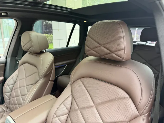 BMW X5 — Фото автомобиля 8
