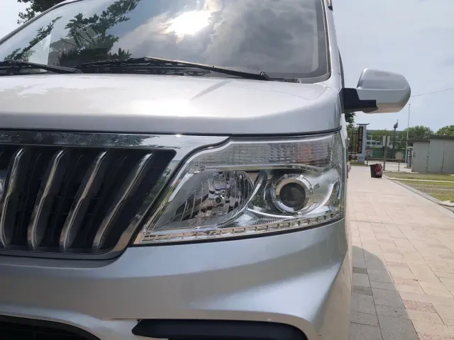 Changan Ruixing M80 — Фото автомобиля 11