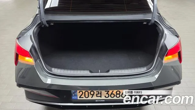 Hyundai AVANTE Новый Avante (CN7) — Фото автомобиля 17