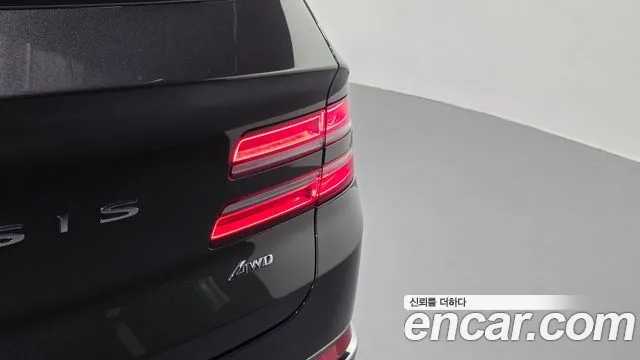 Genesis GV80 — Фото автомобиля 8