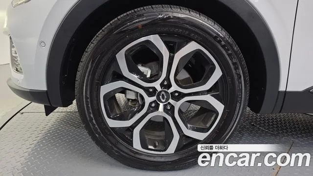 Renault Korea XM3 — Фото автомобиля 5