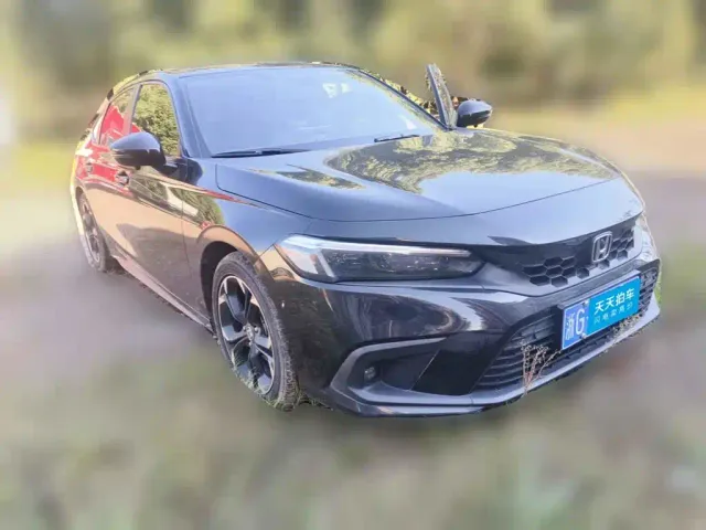 Honda Civic — Фото автомобиля 3