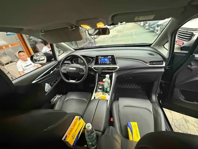 Maxus G50 — Фото автомобиля 12