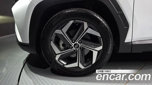 Hyundai Tucson NX4 — Фото автомобиля 5