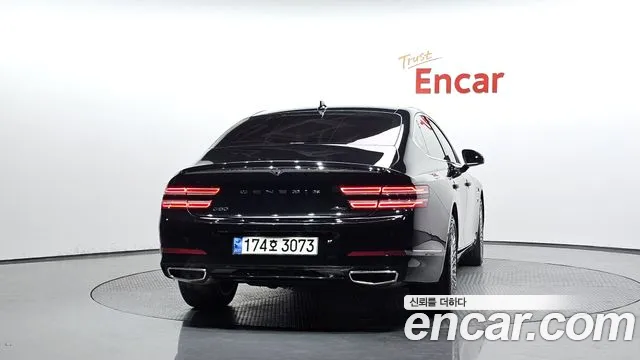 Genesis G80 Бензин 3.5 турбо AWD — Фото автомобиля 4