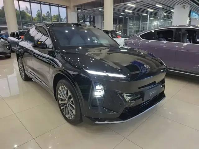 Nio EC6 — Фото автомобиля 3