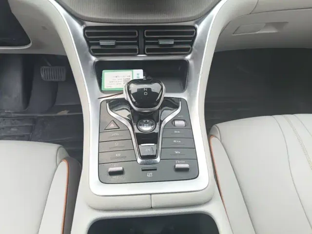 BYD Song Pro — Фото автомобиля 13