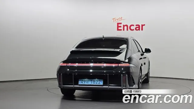 Hyundai Ioniq6 — Фото автомобиля 4