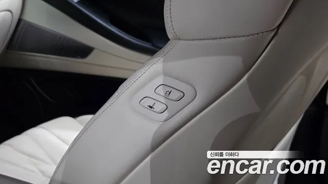Genesis G80 Electrified G80 (RG3) — Фото автомобиля 25