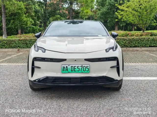 ZEEKR Zeekr X 2024 Model 4-Seat RWD Version — Фото автомобиля 2