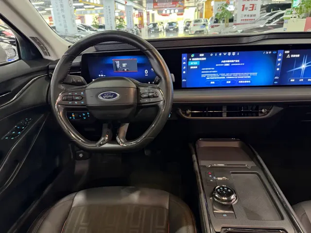 Ford Mondeo — Фото автомобиля 14