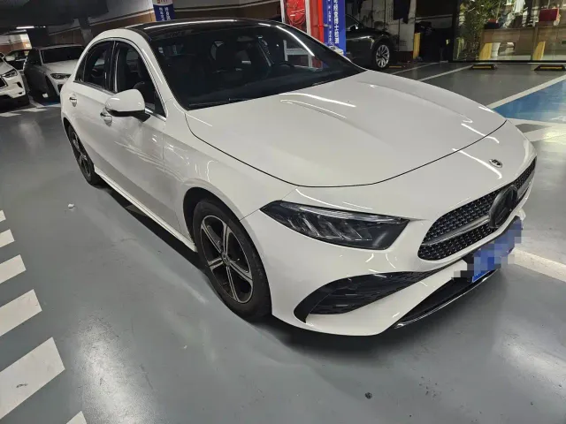 Mercedes-Benz A-Class — Фото автомобиля 3
