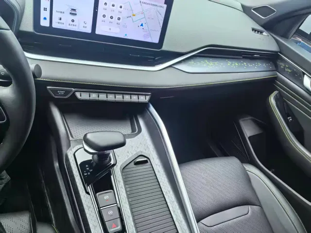 Geely Xingrui — Фото автомобиля 8