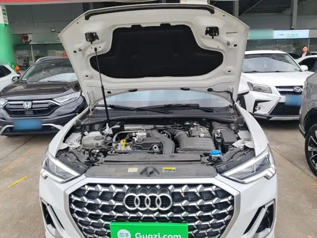 Audi Q3 — Фото автомобиля 19