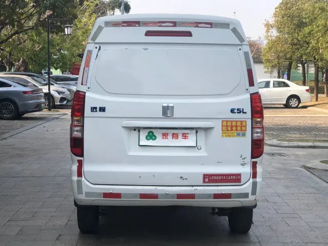 Farizon Yuan Cheng E5 — Фото автомобиля 12
