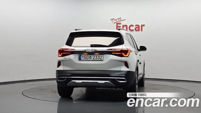 Kia Seltos Seltos Бензин 1.6 турбо 2WD — Фото автомобиля 4