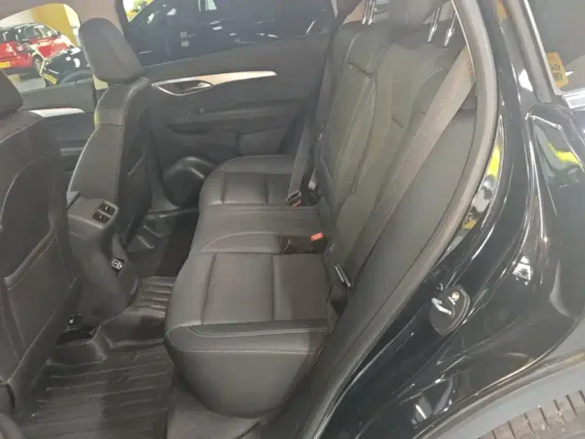 Buick Envision Plus — Фото автомобиля 16