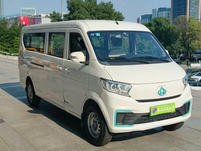 Changan Kuayue Kuayue Star V7 EV — Фото автомобиля 3