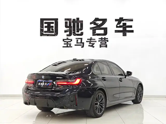 BMW 3 Series — Фото автомобиля 4