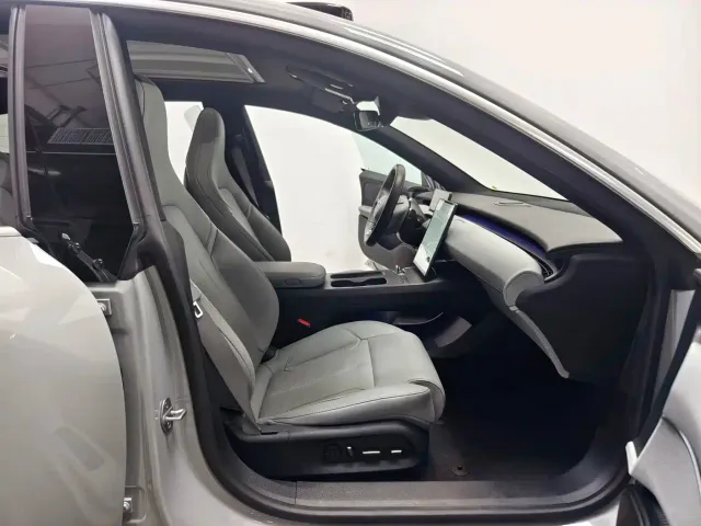 Nio ET5 Touring — Фото автомобиля 14