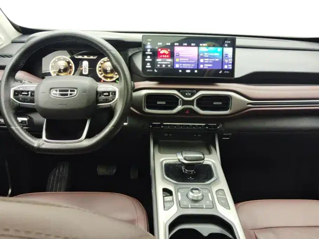 Geely Haoyue — Фото автомобиля 12