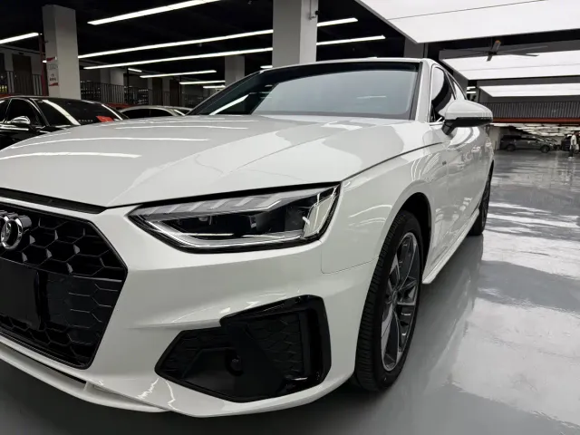 Audi A4L — Фото автомобиля 26
