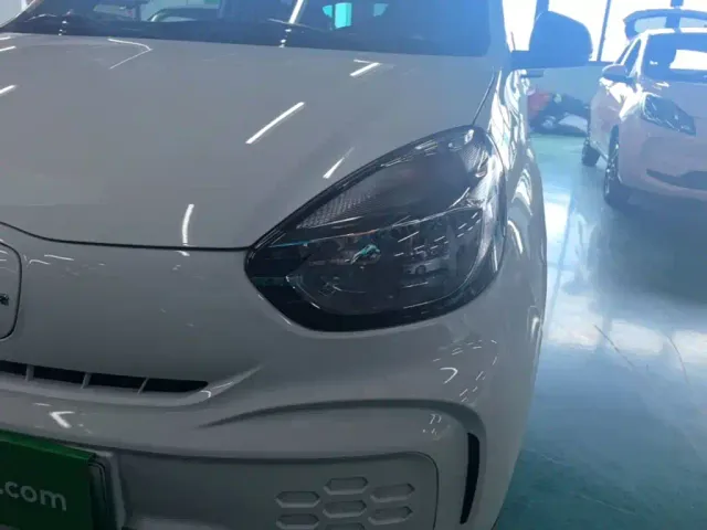 Roewe Clever — Фото автомобиля 23