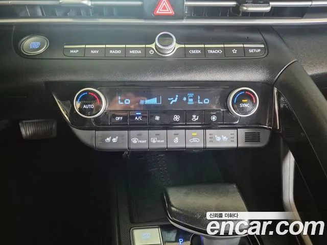Hyundai AVANTE Avante (CN7) — Фото автомобиля 5
