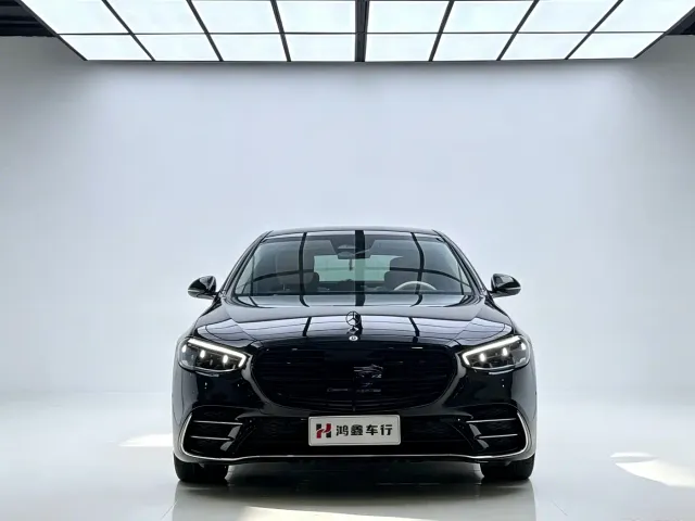 Mercedes-Benz S-Class — Фото автомобиля 2