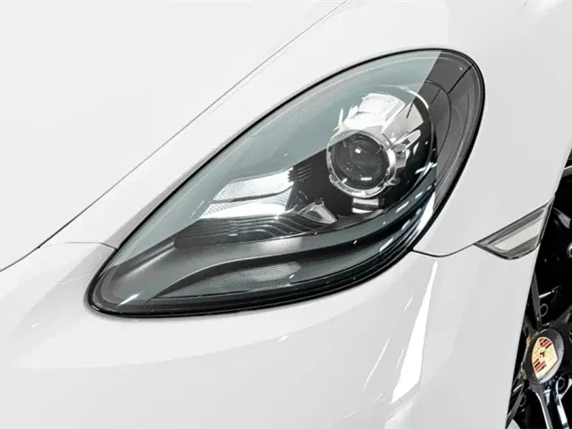 Porsche 718 — Фото автомобиля 4