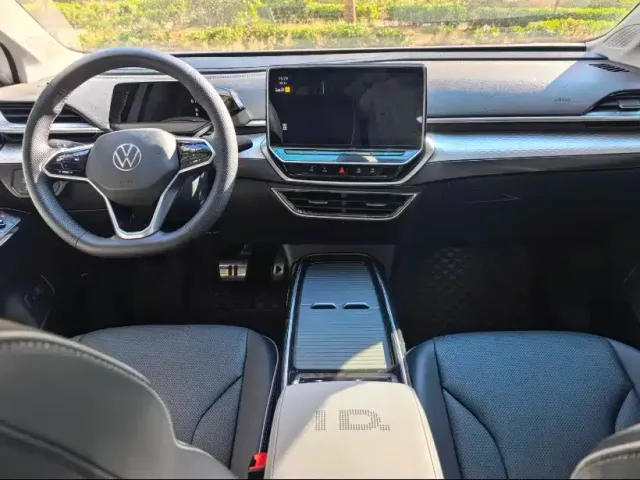 Volkswagen ID.6 X — Фото автомобиля 11